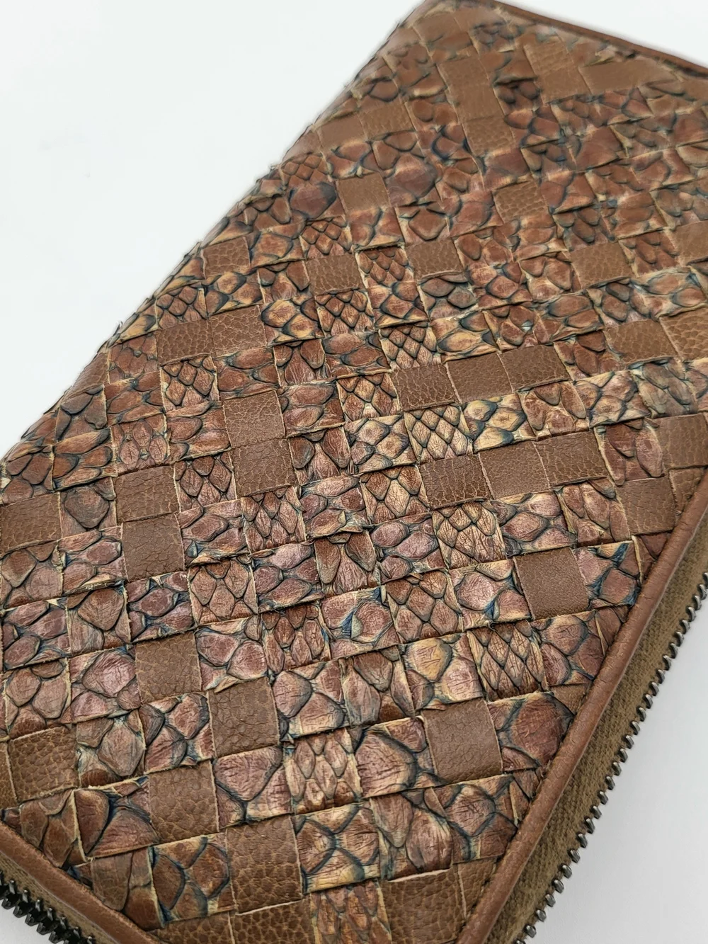 Bottega Veneta Brown Intrecciato Python Zip-Around Wallet.Authentic.Full Set.. - Picture 12 of 16